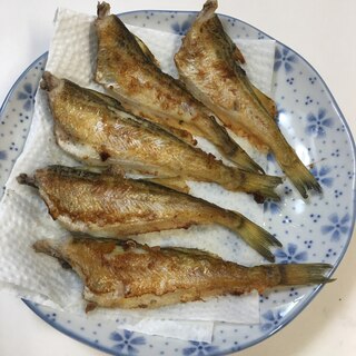 干しハタハタの唐揚げ